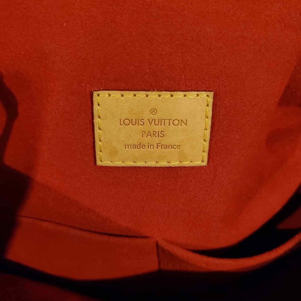 Very good used condition discontinued Gaia!!!